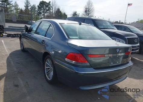 2003 BMW 745 из США, поврежденный, VIN WDAGN63423BR13404